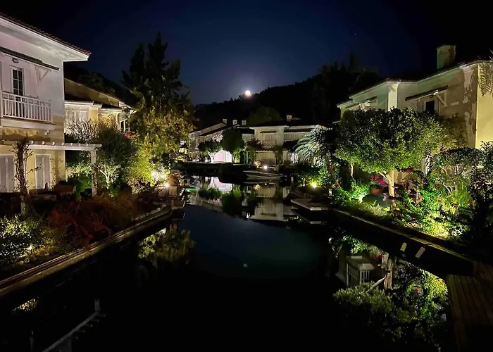 Sea Canal Townhouse * Göcek