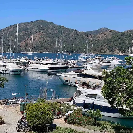 Sea Canal Townhouse *