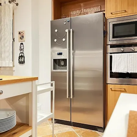 Sea Canal Townhouse *