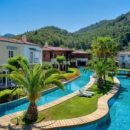 Villa Sea Canal Townhouse Gocek (Fethiye)