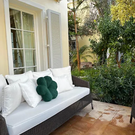 Sea Canal Townhouse * ギョジェク