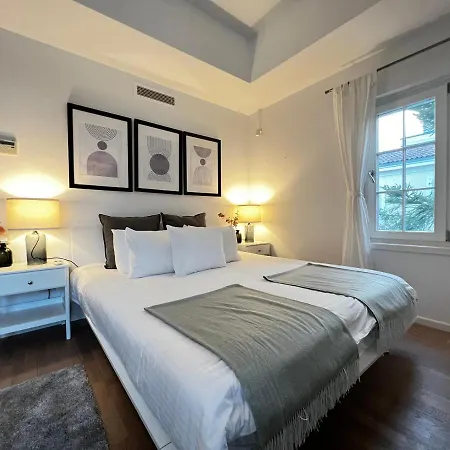 Sea Canal Townhouse *